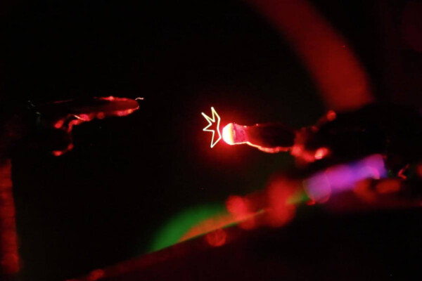 laser star trek holograms