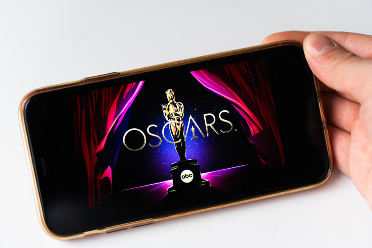 Oscar Awards on smartphone screen. Oscar nominations 2022.The 94t