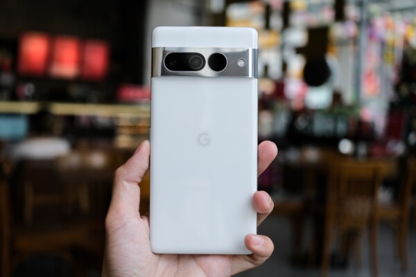 Google Pixel 7 Pro made the list of best Android phones, according to experts.
