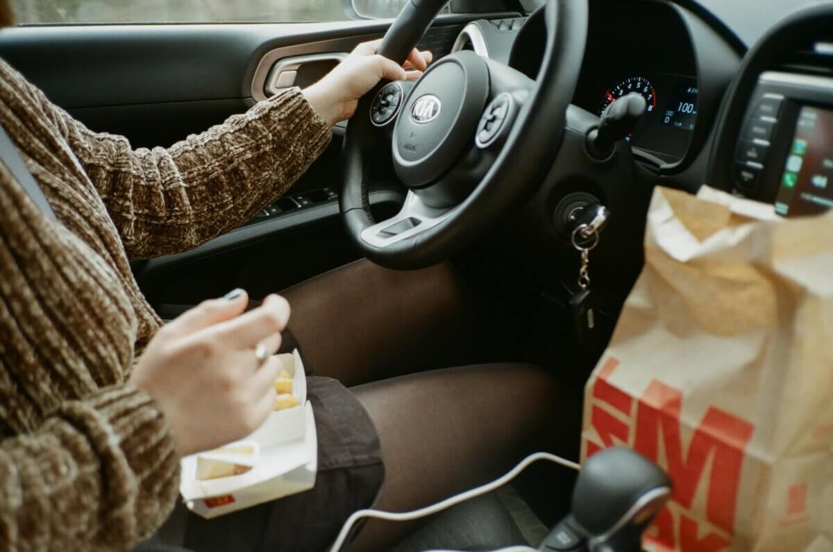 driver eating fast food