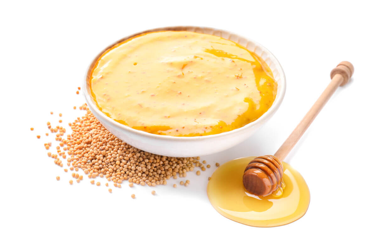 A bowl of honey mustard