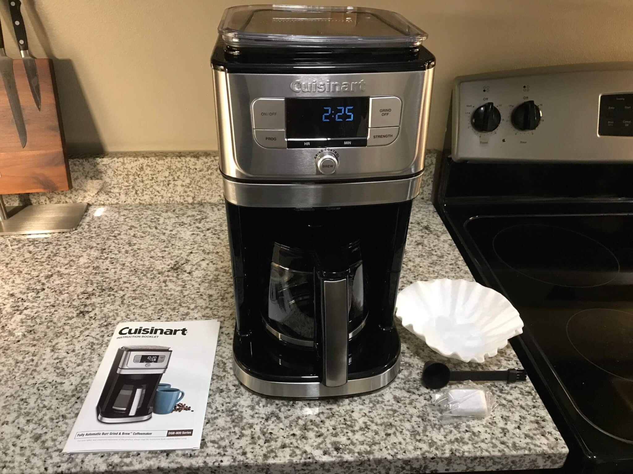 Cuisinart DGB-800 Fully Automatic Burr Grind & Brew, 12-Cup Glass out of bo